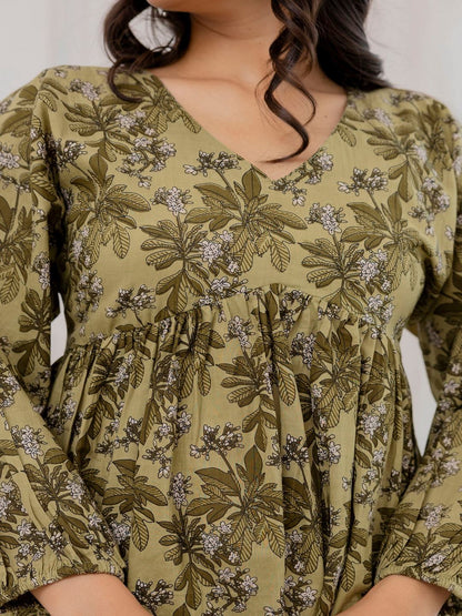 Green Printed V-Neck Peplum Tunic