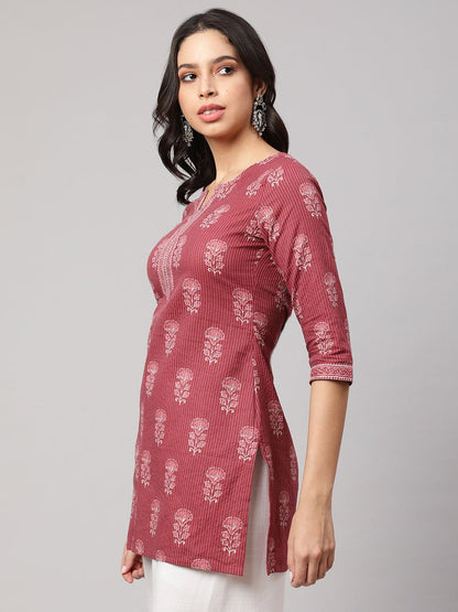 Mauve Straight Tunic With Three Quarter Sleeves