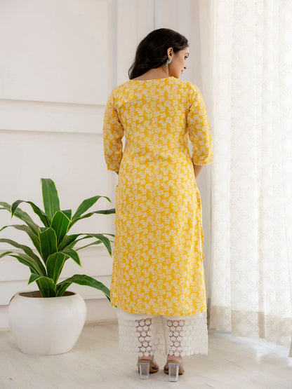 Yellow Printed Straight Kurta With Three Quarter Sleeves