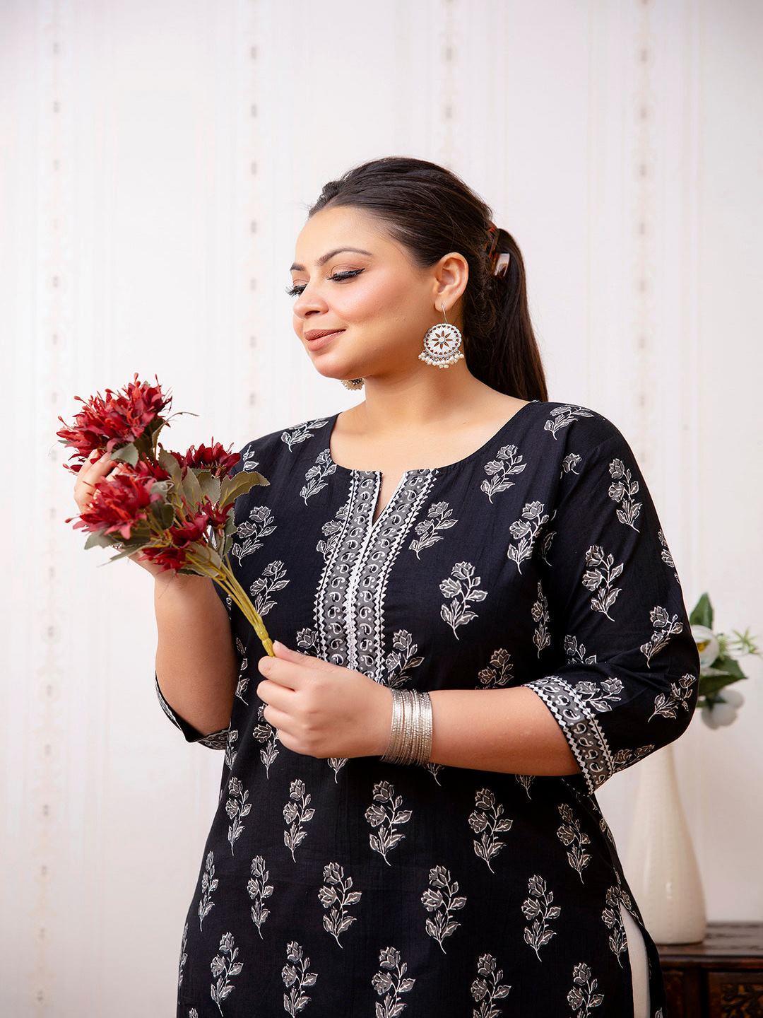 Plus Size Black Printed Straight kurta