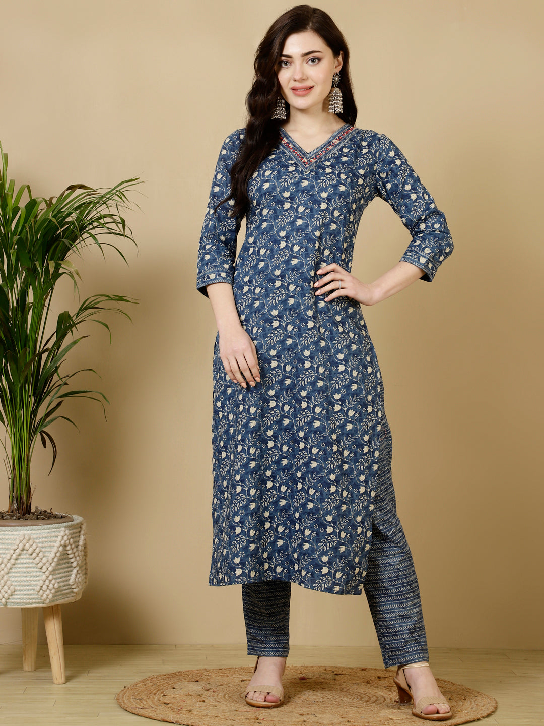 Calf Length Straight 3/4 Sleeves V Kurta Bottom Set