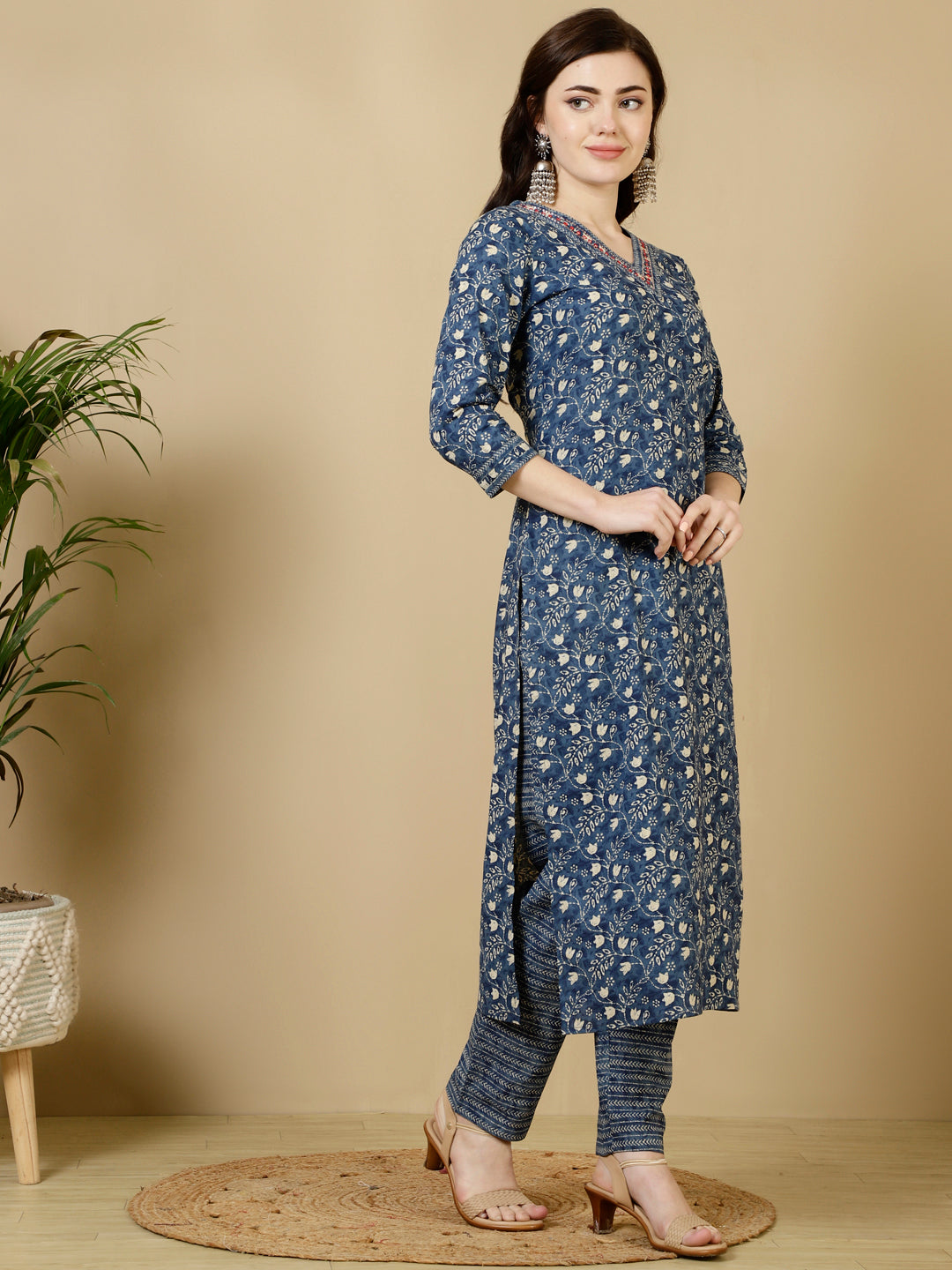 Calf Length Straight 3/4 Sleeves V Kurta Bottom Set