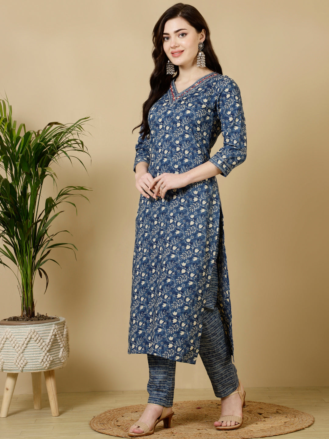 Calf Length Straight 3/4 Sleeves V Kurta Bottom Set