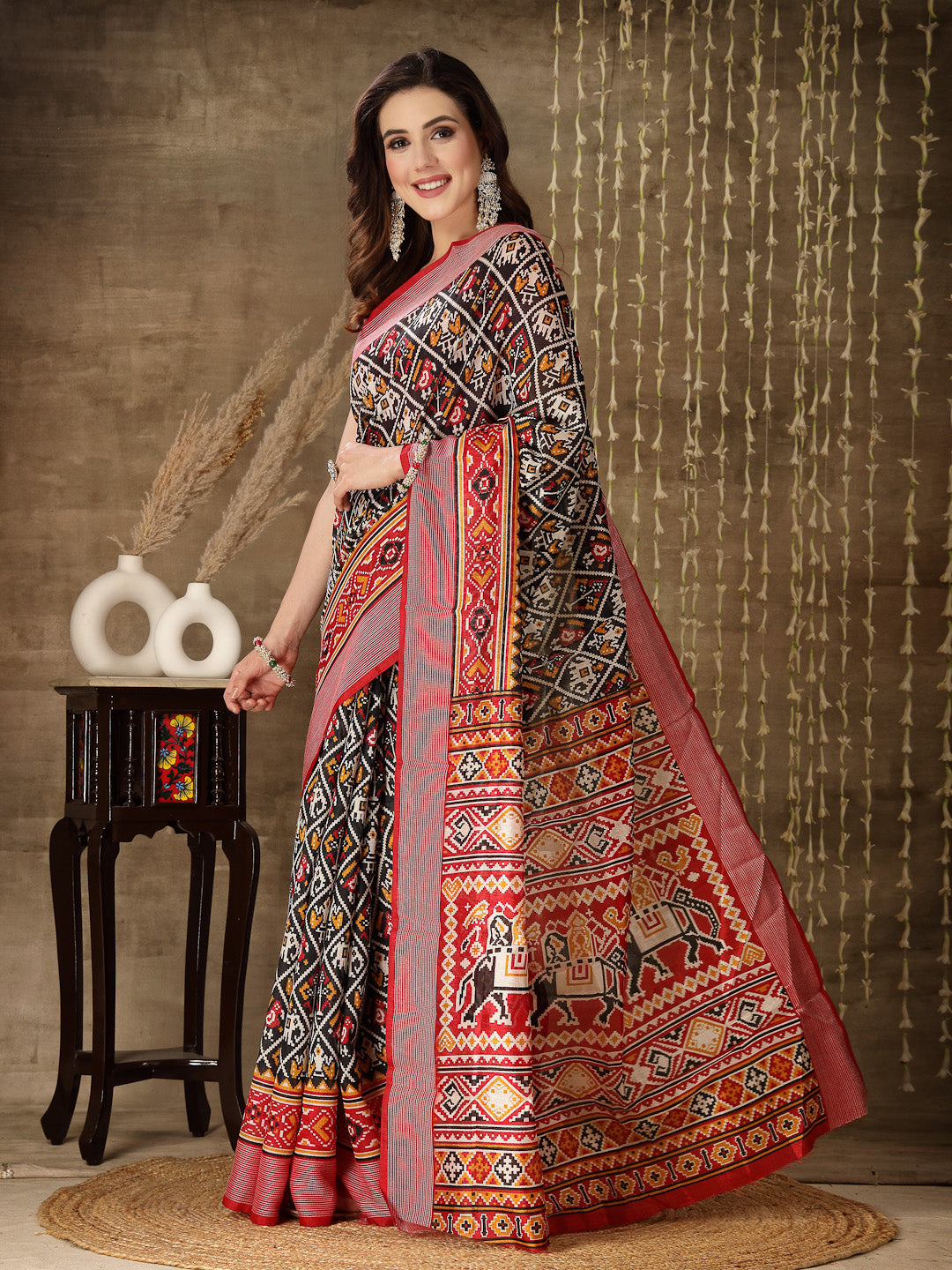 Buy Satrani Grey & Red Ikkat Saree With Blouse for Women's Online @ Tata  CLiQ