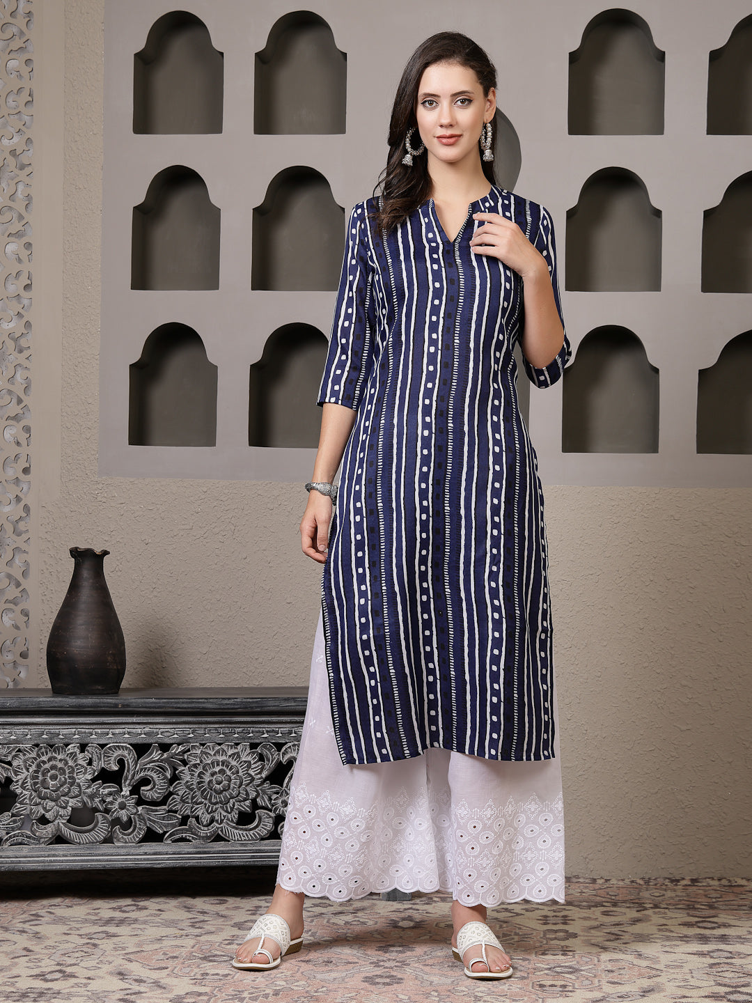 Striped Printed Cotton Straight Kurta