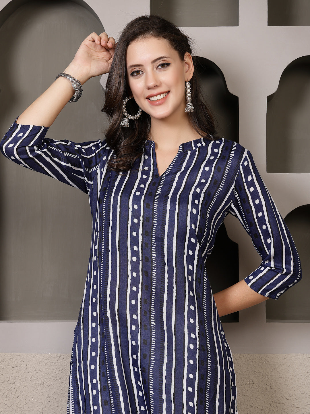 Striped Printed Cotton Straight Kurta