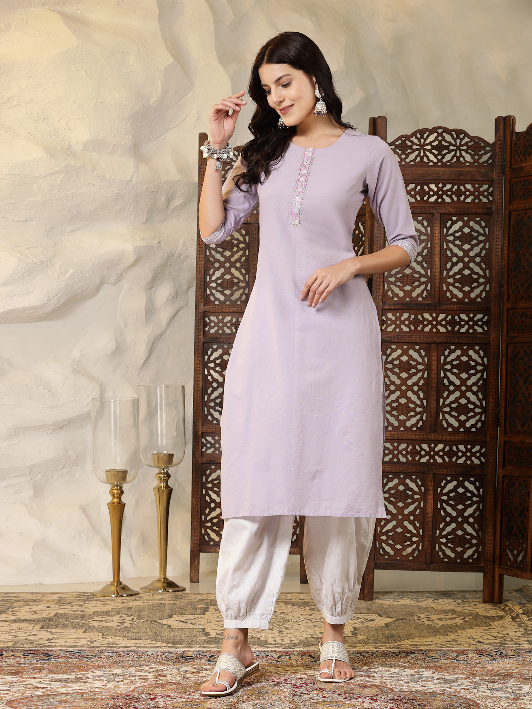 Solid Cotton Blend Straight Kurta