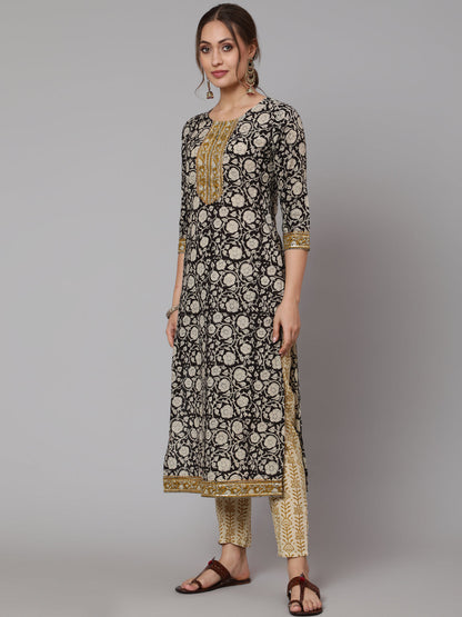 Cotton Black Calf Length Straight 3/4 Sleeve Round Neck Printed Kurta, Pants & Cotton Dupatta