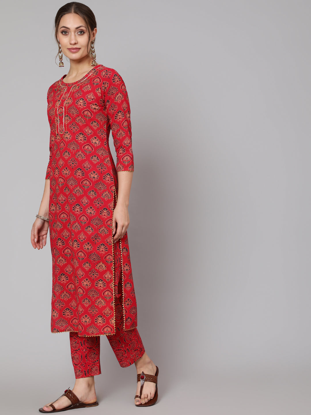 Cotton Red Calf Length Straight 3/4 Sleeve Round Neck Printed Kurta, Pants & Cotton Dupatta