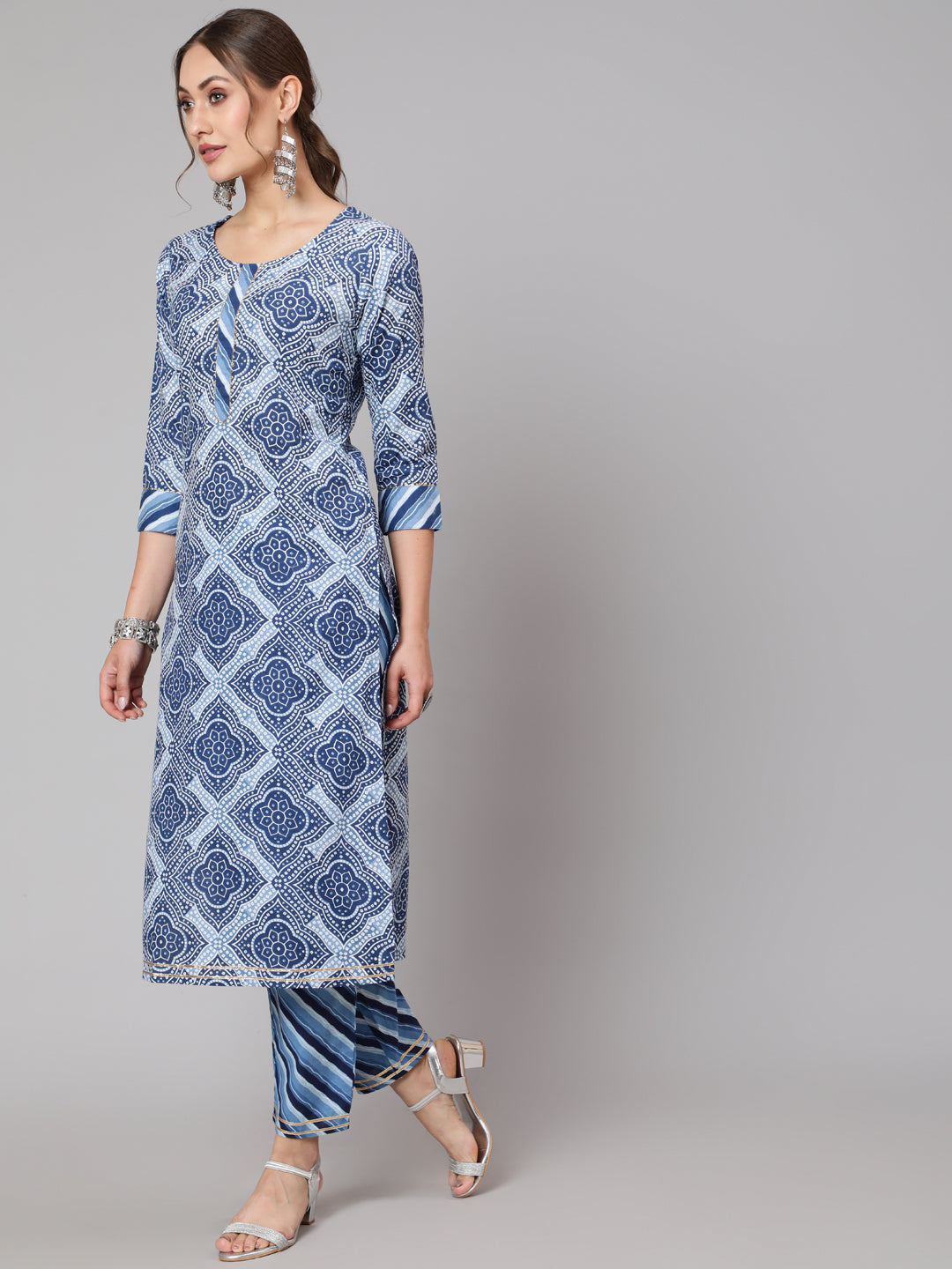 Cotton Blue Calf Length Straight 3/4 Sleeve Round Neck Printed Kurta, Pants & Cotton Dupatta