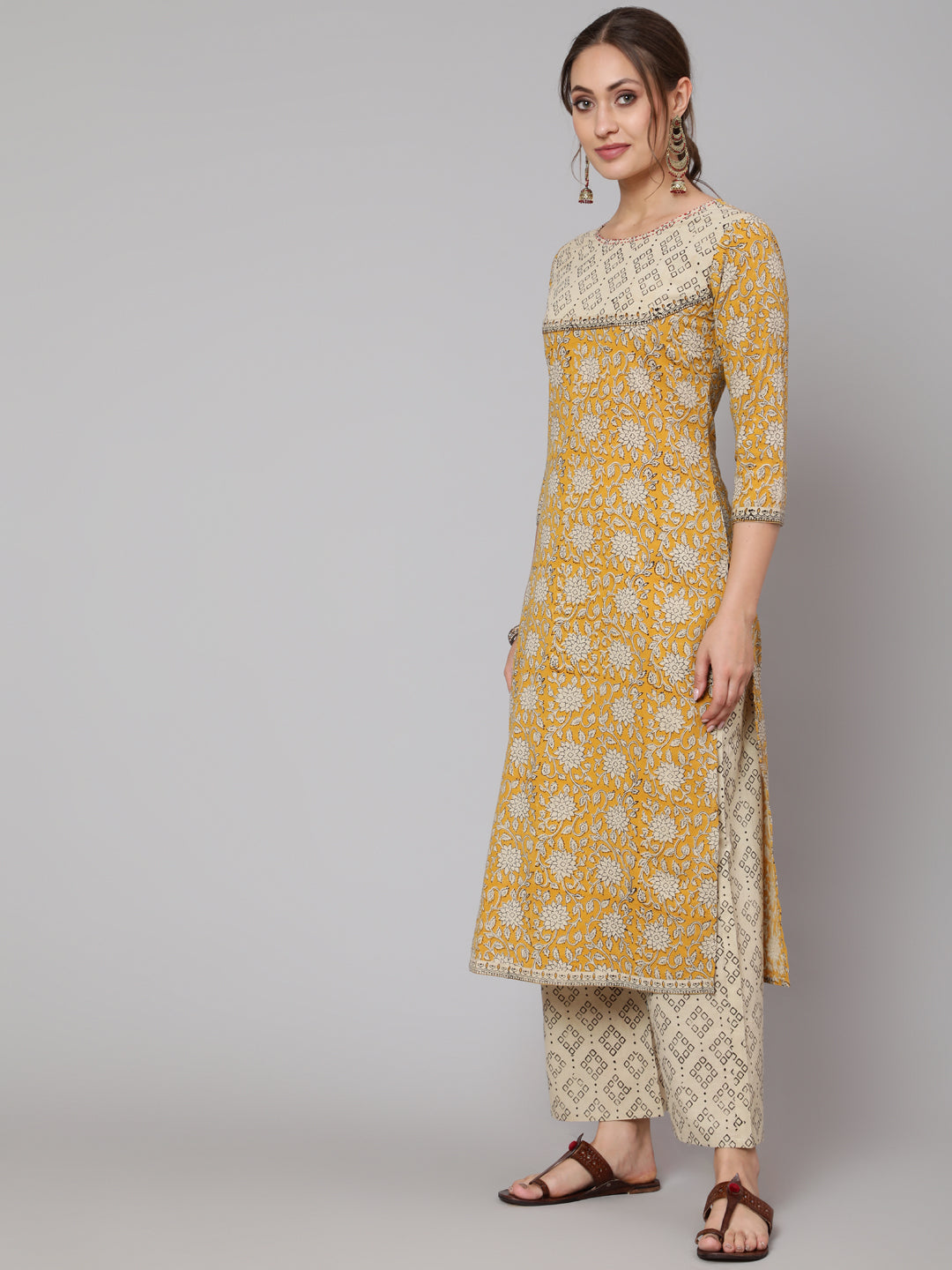 Cotton Green Calf Length Straight 3/4 Sleeve Round Neck Printed Kurta, Pants & Cotton Dupatta