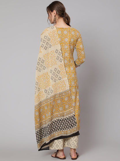 Cotton Green Calf Length Straight 3/4 Sleeve Round Neck Printed Kurta, Pants & Cotton Dupatta