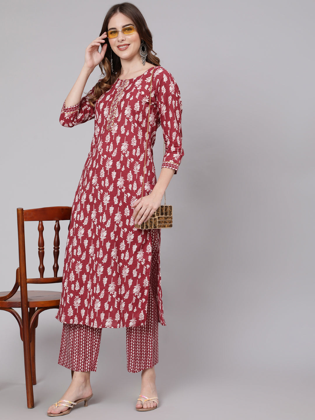 Cotton Calf Length Straight 3/4 Sleeve Round Neck Printed Kurta, Pants