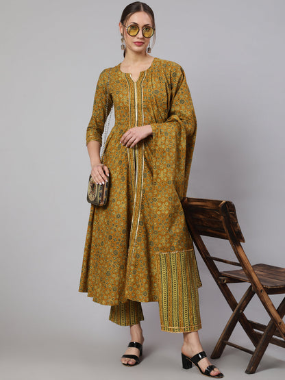 Cotton Printed Ankle Length Flared 3/4 Sleeve Round Neck Kurta, Pants With Dupatta Set