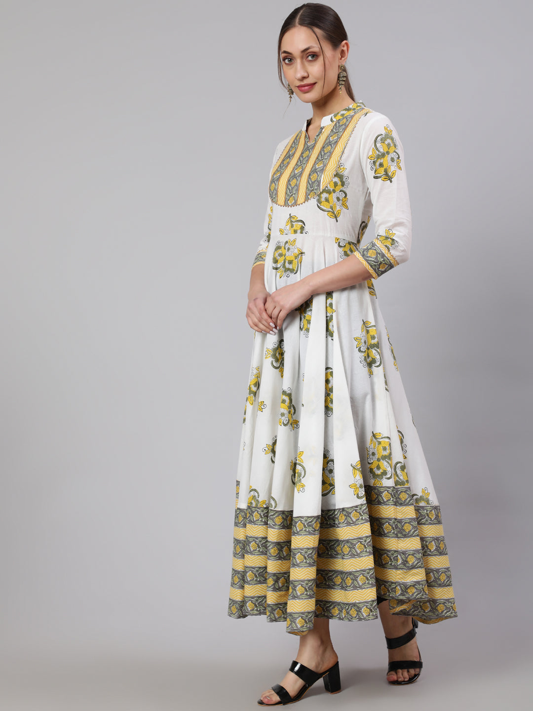 Cotton Printed Ankle Length Flared 3/4 Sleeve Mandarin Neck Kurta