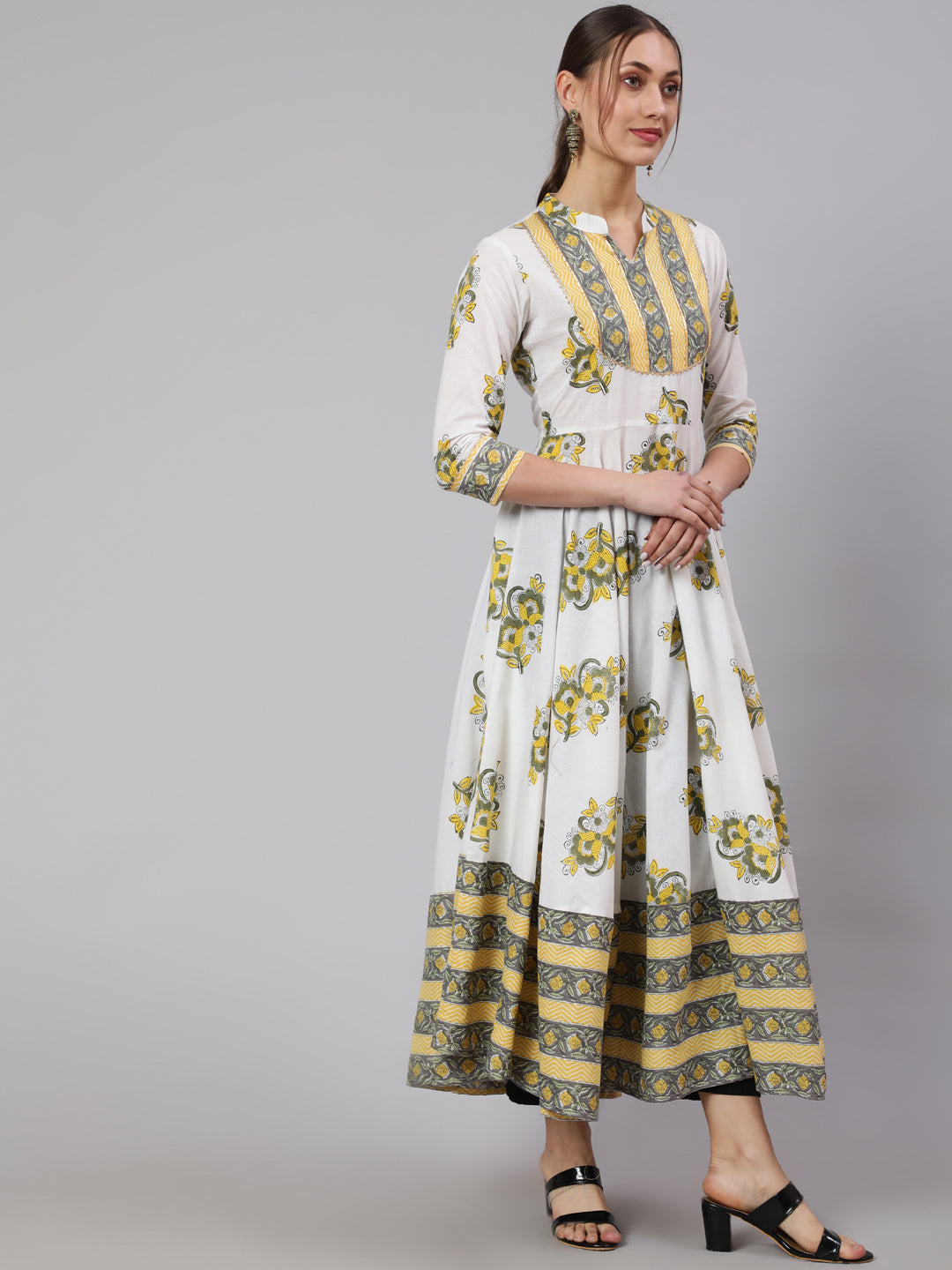 Cotton Printed Ankle Length Flared 3/4 Sleeve Mandarin Neck Kurta