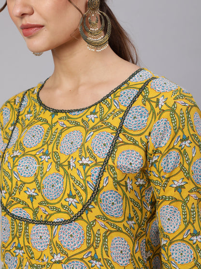 Cotton Printed Ankle Length Flared 3/4 Sleeve Round Neck Kurta