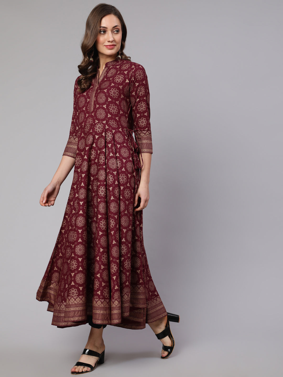 Rayon Gold Printed Ankle Length Flared 3/4 Sleeve Mandarin Neck Kurta