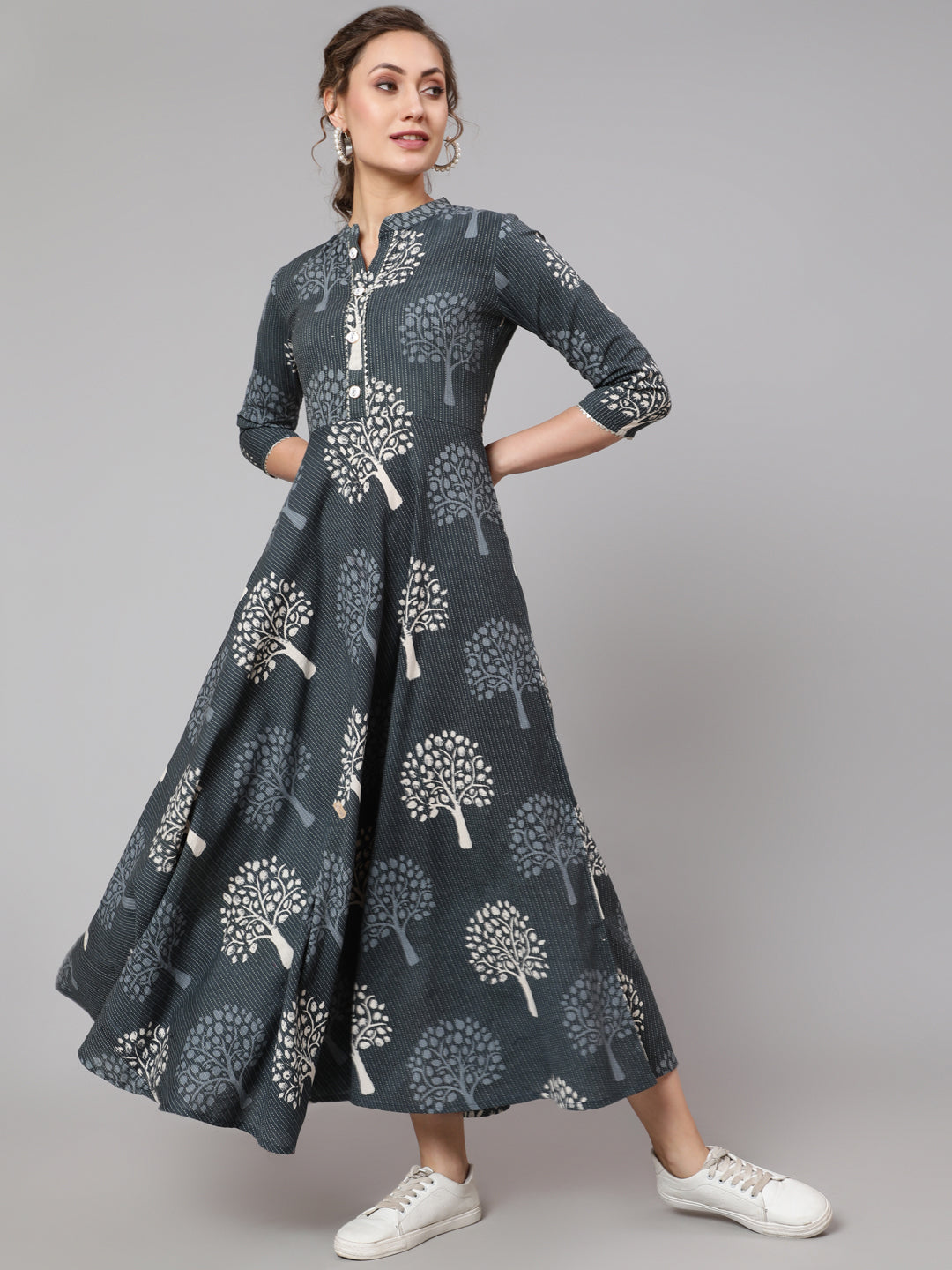 Cotton Printed Mandarin Neck 3/4 Sleeve Flared Ankle Length Ethnic Kurta