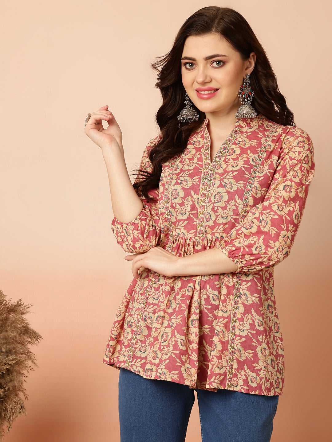 Cotton Short Length Semi-Flared 3/4 Sleeves Coller Top