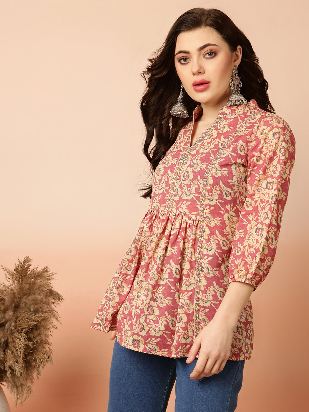 Cotton Short Length Semi-Flared 3/4 Sleeves Coller Top