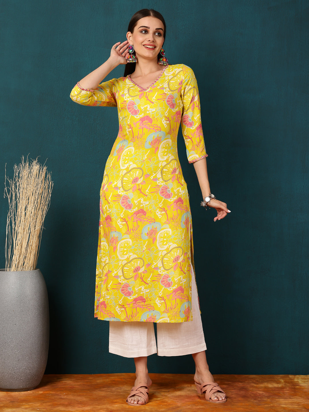 Rayon Calf Length Floral Straight 3/4 Sleeves V  Kurta