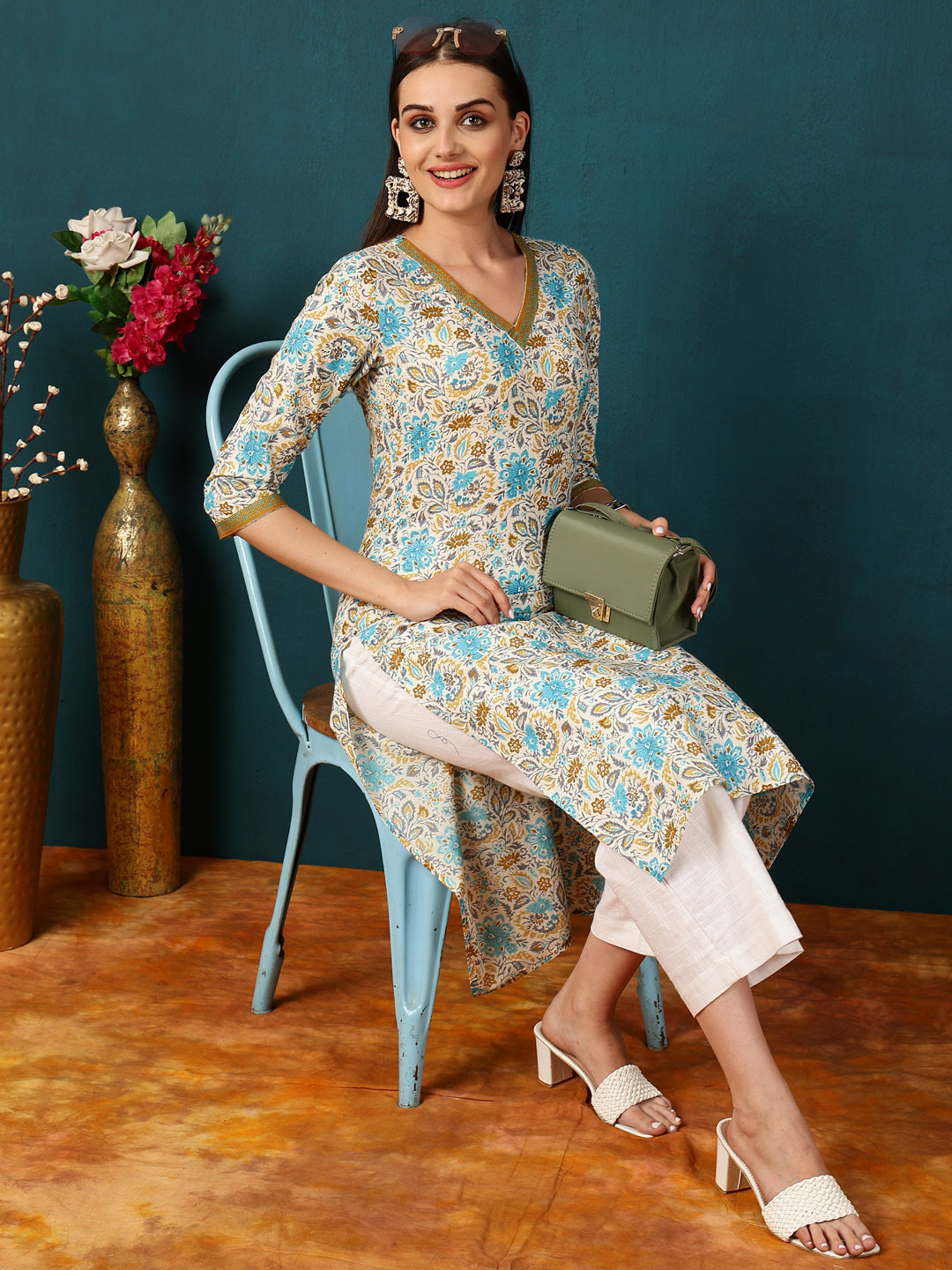 Rayon Calf Length Floral Straight 3/4 Sleeves V  Kurta