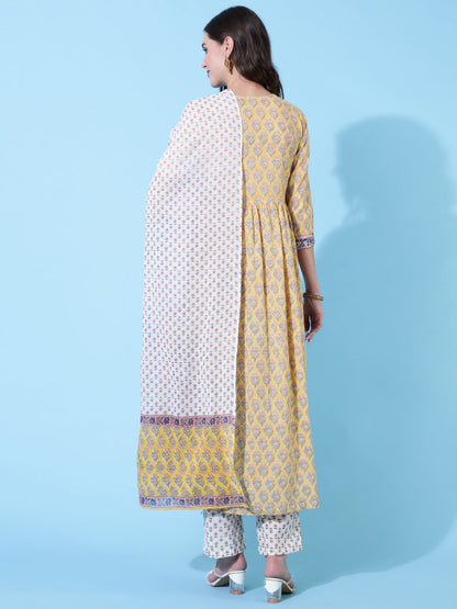 Rayon Printed Calf Length Straight 3/4 Sleeve Round Neck Kurta, Pants With Dupatta Set