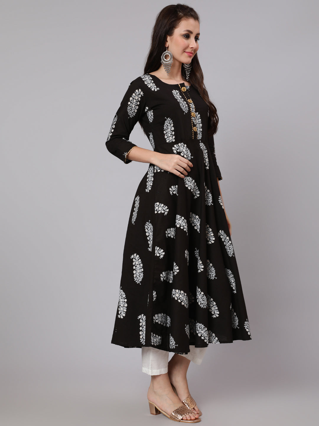 Cotton Calf Length Flared 3/4 Sleeve Round Neck Printed Kurta