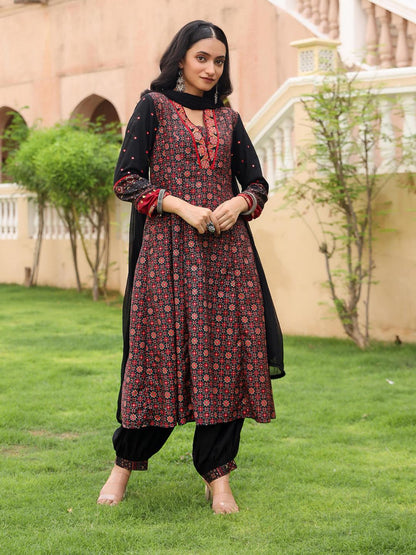 The Mahautsavam Black Ethnic Motif Printed Muslin Kurta Pant And Dupatta With Thread & Mirror Work