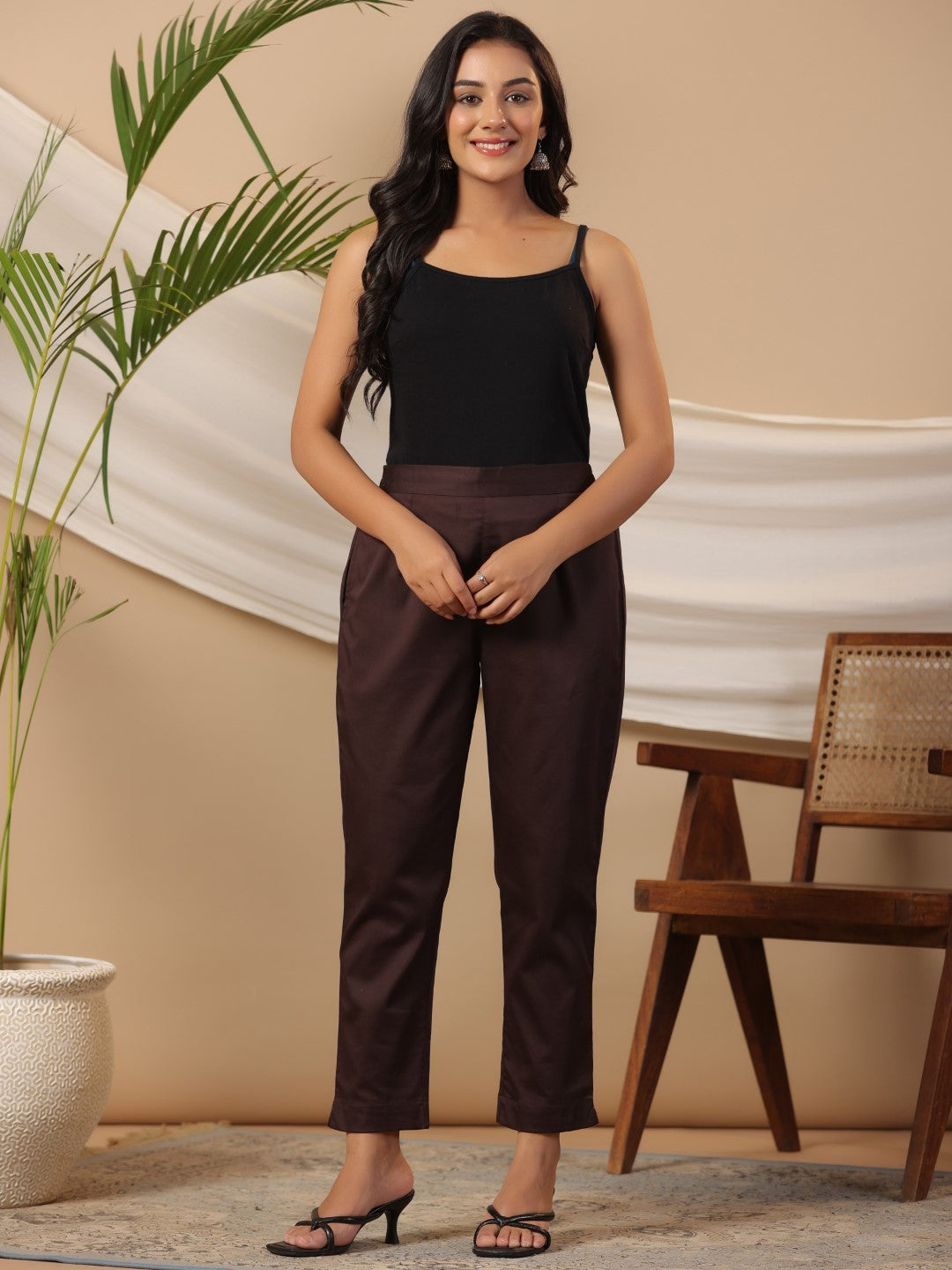 Brown Solid Lycra Women Drawstring Pants With Single Side Pocket