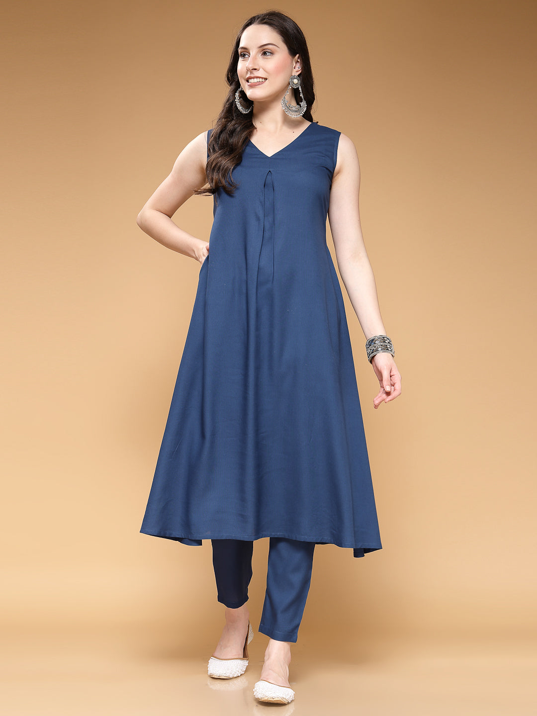 Solid V-Neck Sleeveless Calf Length Rayon Kurta Set