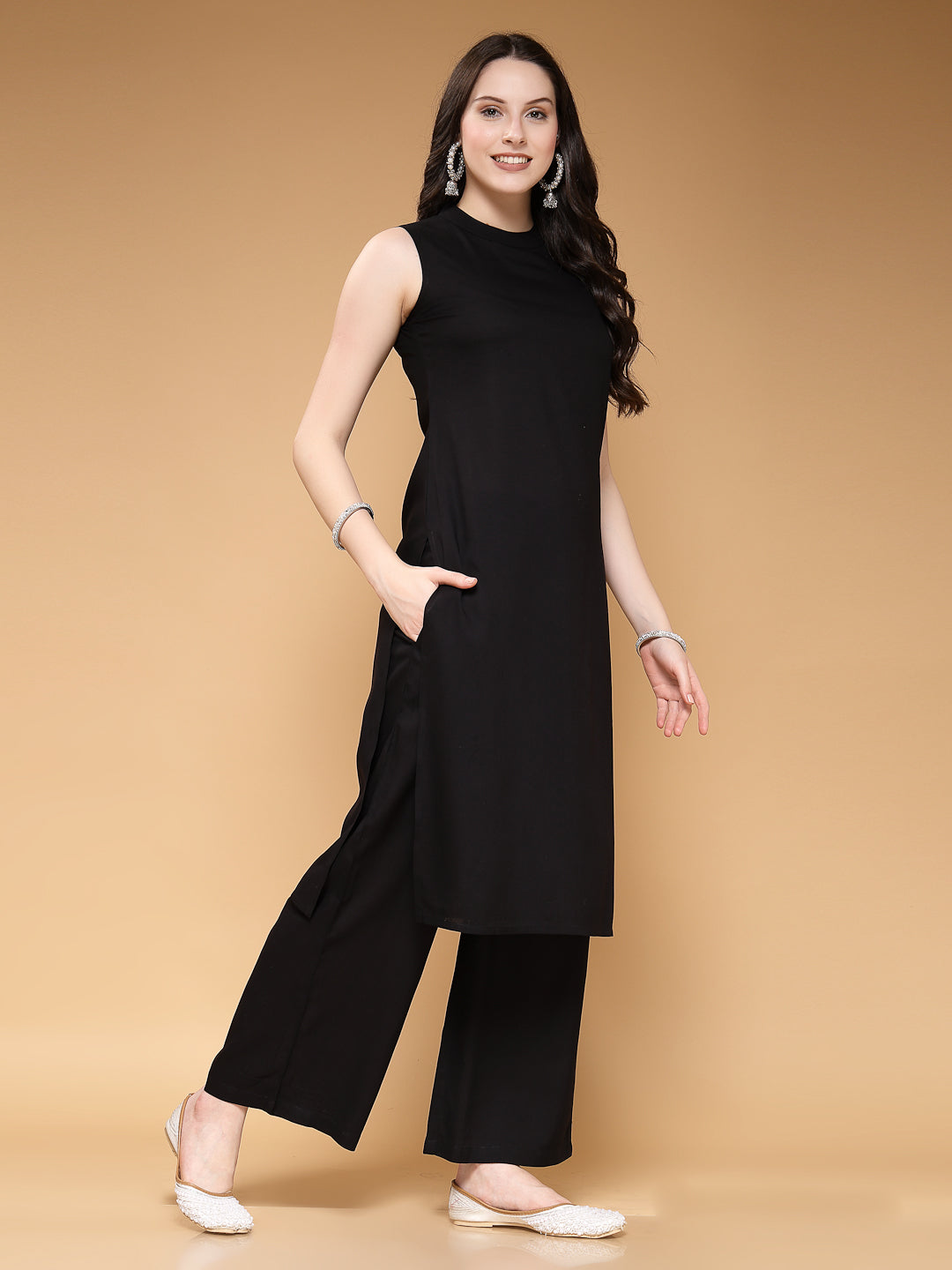 Solid Round Neck Sleeveless Calf Length Rayon Kurta Set