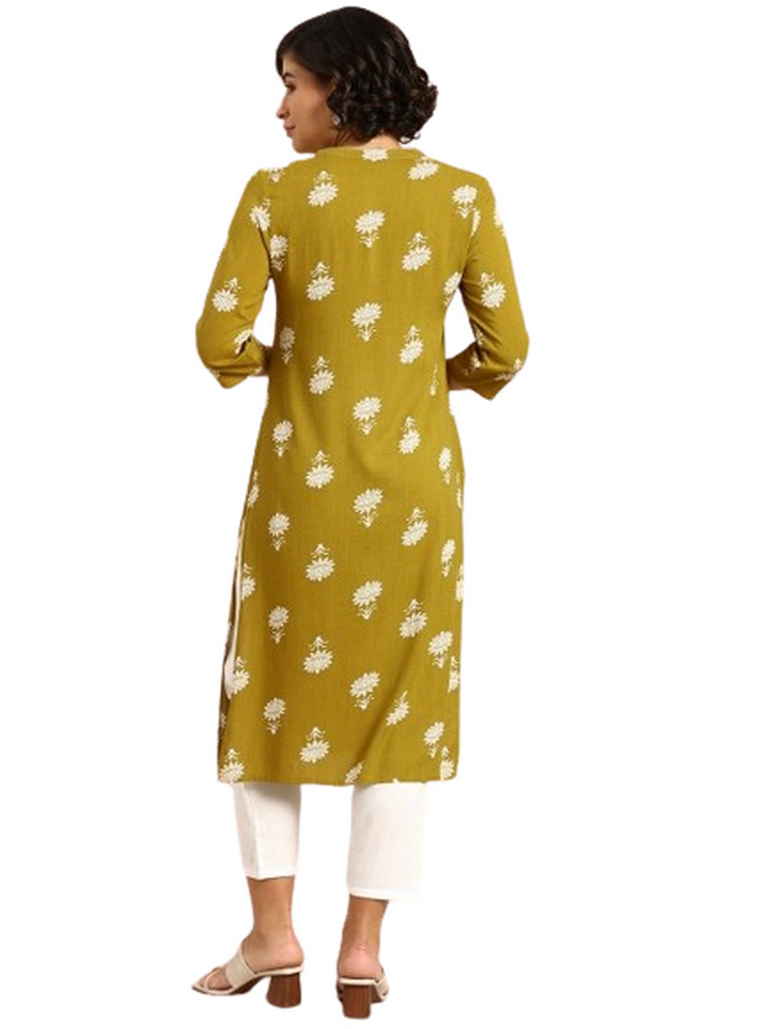 Floral Mandarin Collar Half Sleeves Calf Length Rayon Kurta Set