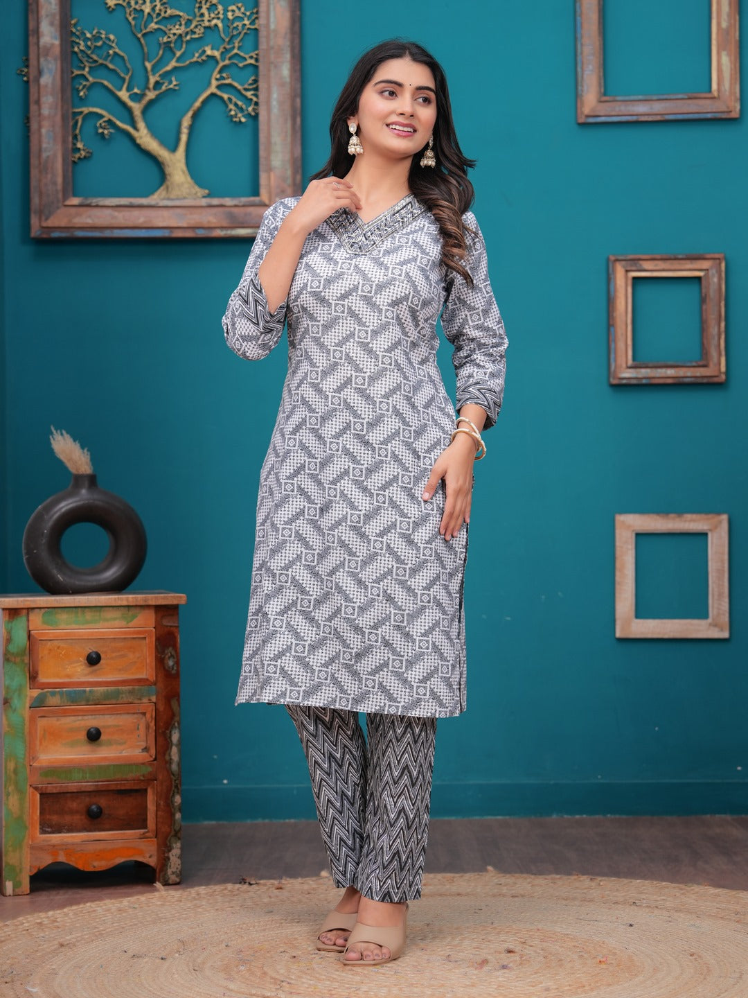 Cotton Printed Straight Kurta set (Grey)