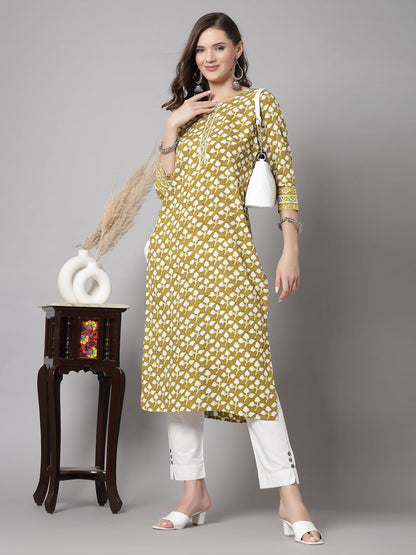 Green Leaf Print Kurta - Rayon Fabric, 3/4 Sleeves, Round Neck And Calf Length