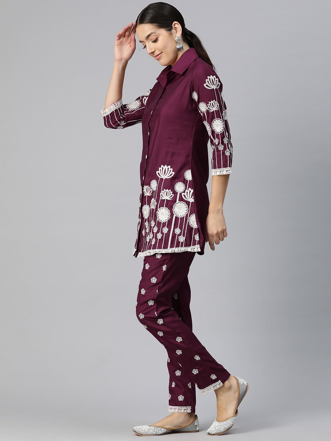 Embroidered, Floral Kurta & Trouser (Burgundy)