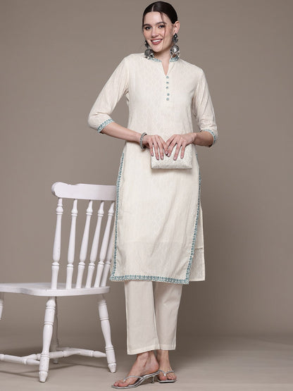 Straight style Cotton fabric Off White color kurta with Bottom