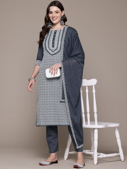 Straight style Cotton fabric Grey color kurta with Bottom and Dupatta