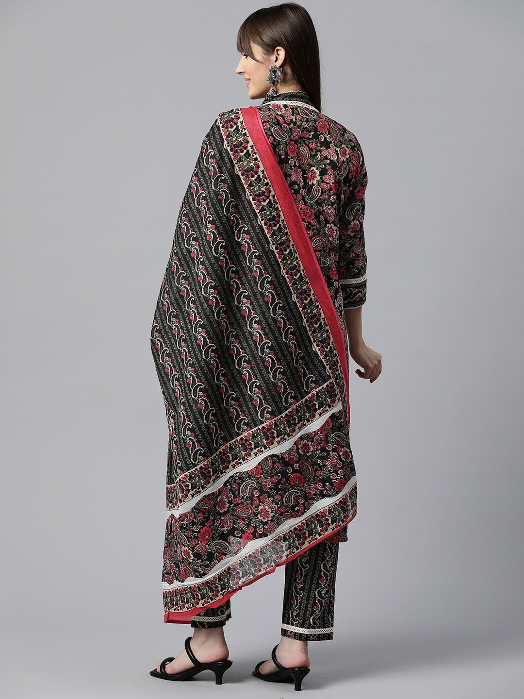 Floral Print Kurta Pant & Dupatta (Black)