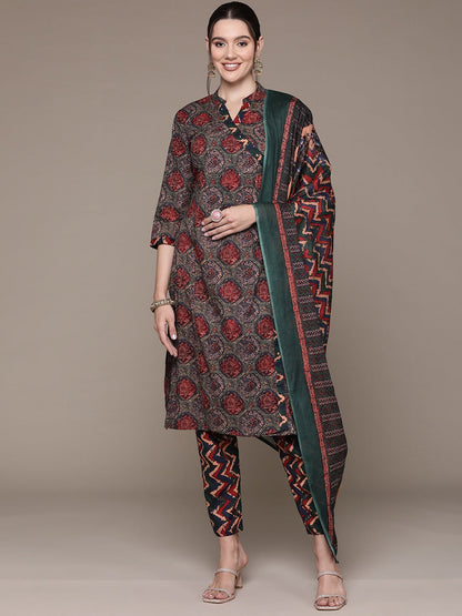 Straight Style Cotton Fabric Green Color Printed Kurti With Palazzo And Dupatta