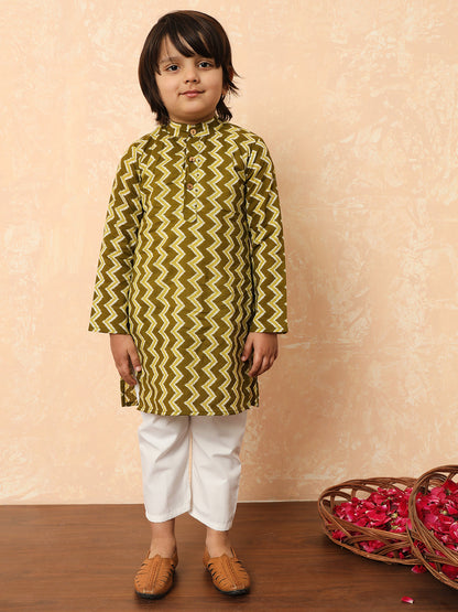 Boys Straight Style Cotton Fabric Green Color Printed Kurta With Pyjama