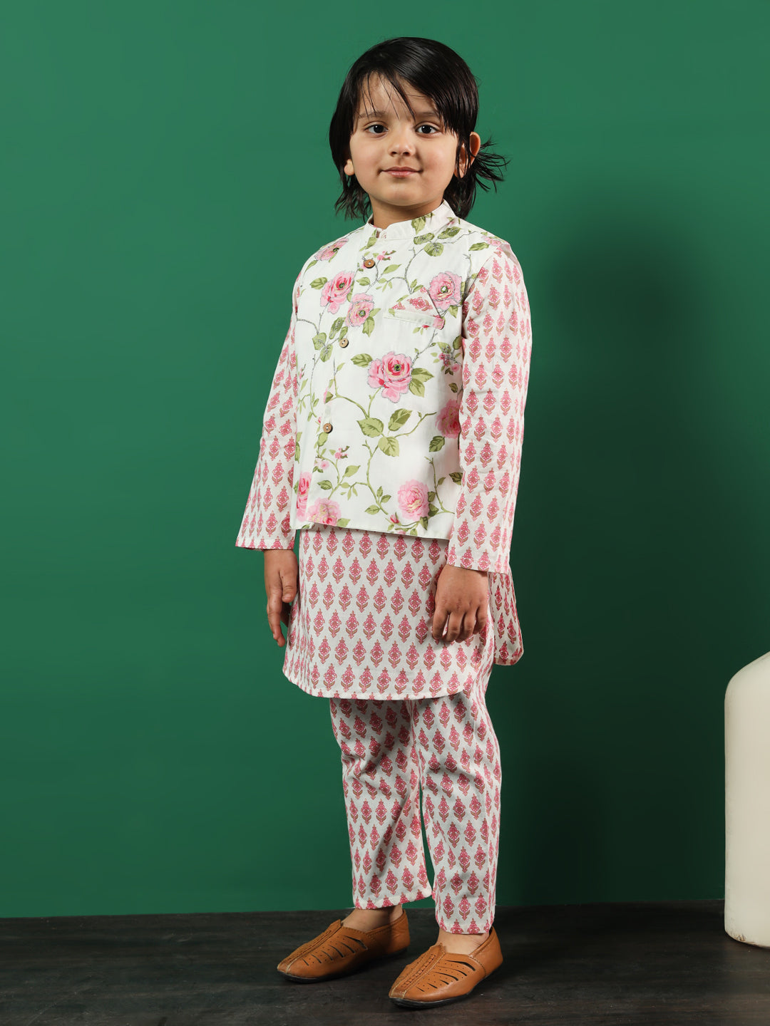 Boys Straight Style Cotton Fabric Pink Color Floral Printed Kurta And Pyjama With Jacket