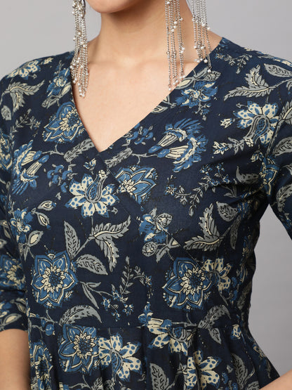 Floral Print V-Neck Flared Kurta