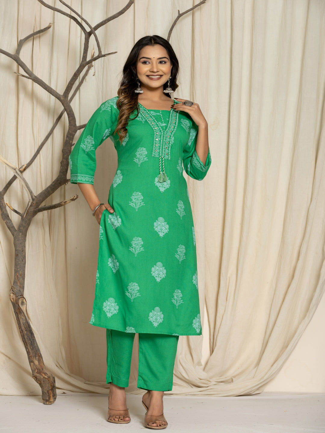 Floral Print Rayon Straight Kurta Set with Trousers & Dupatta