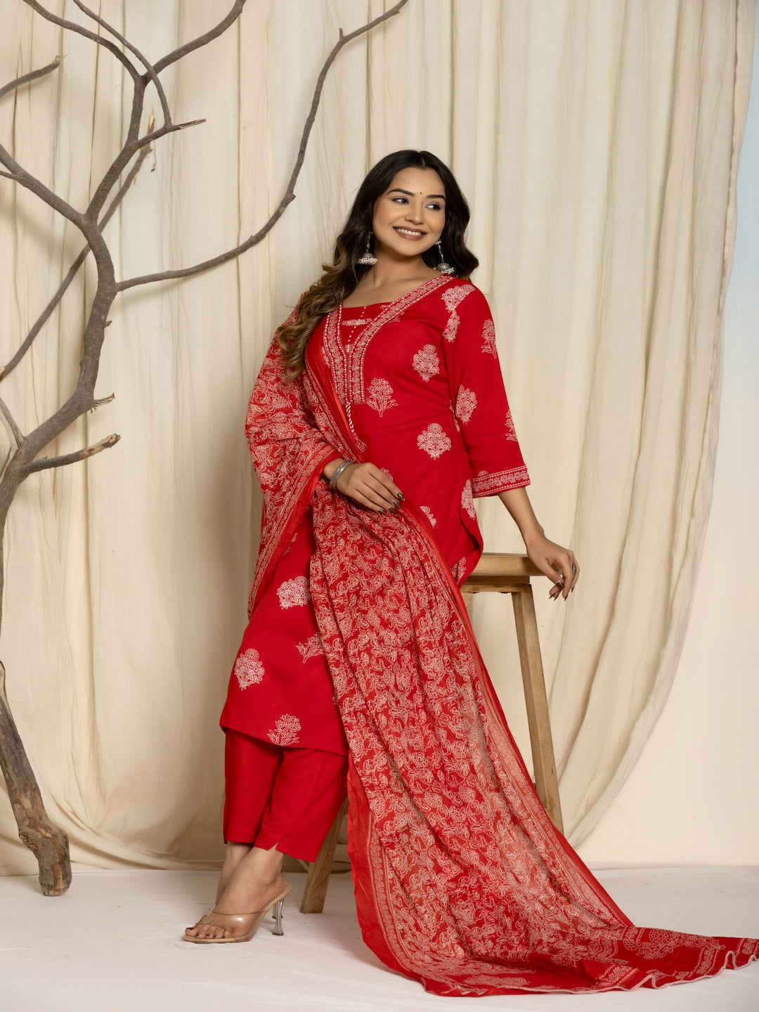 Floral Print Rayon Straight Kurta Set with Trousers & Dupatta