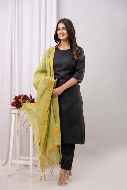 Black Straight Kurta Set With Printed Dupatta