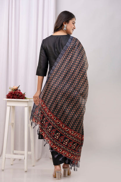 Black Straight Kurta Set With Printed Dupatta