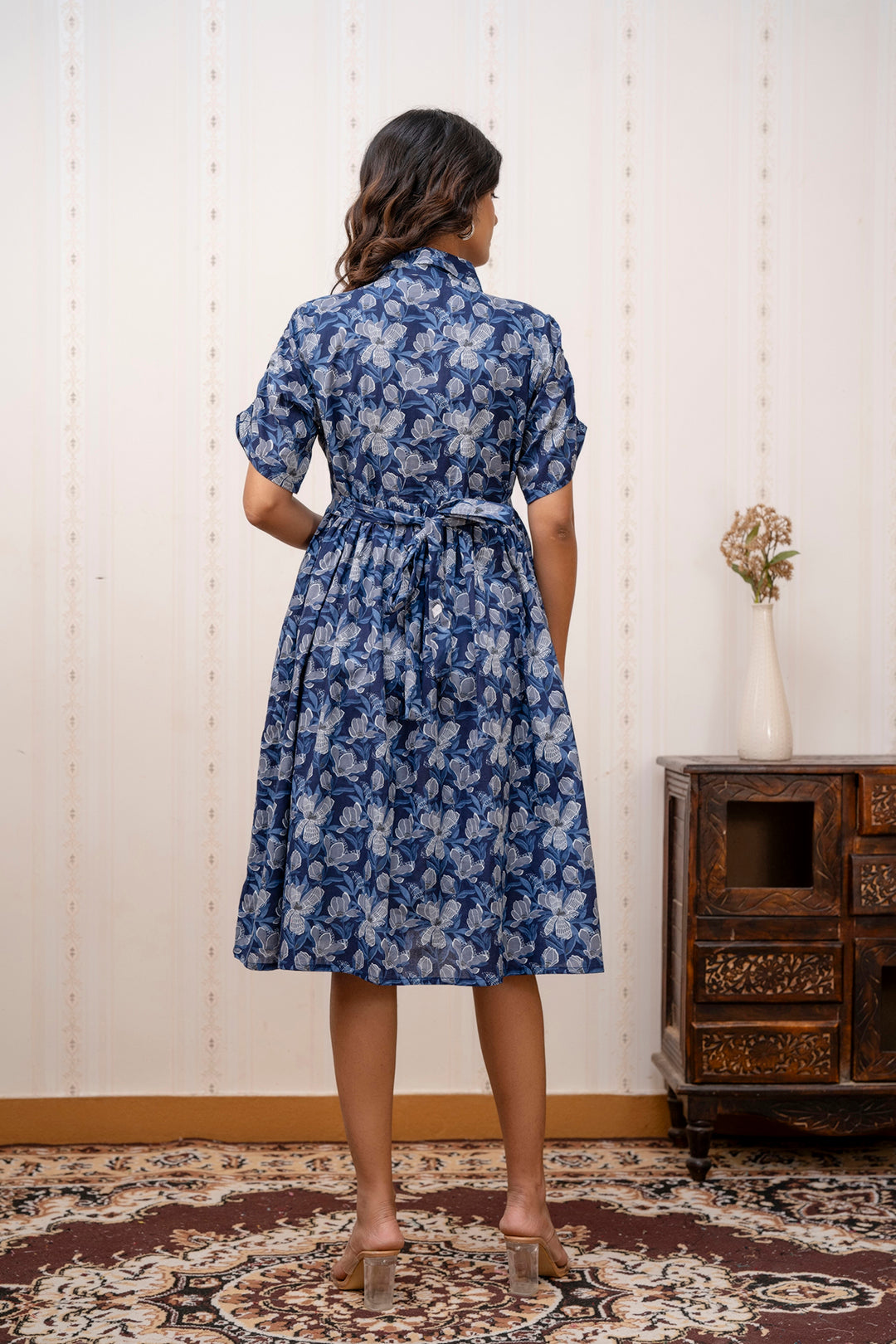 Navy Blue Printed midi Dress with Short Sleeves