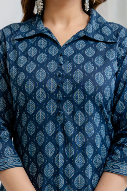 Blue Printed Straight Kurta with Three Quarter Sleeves